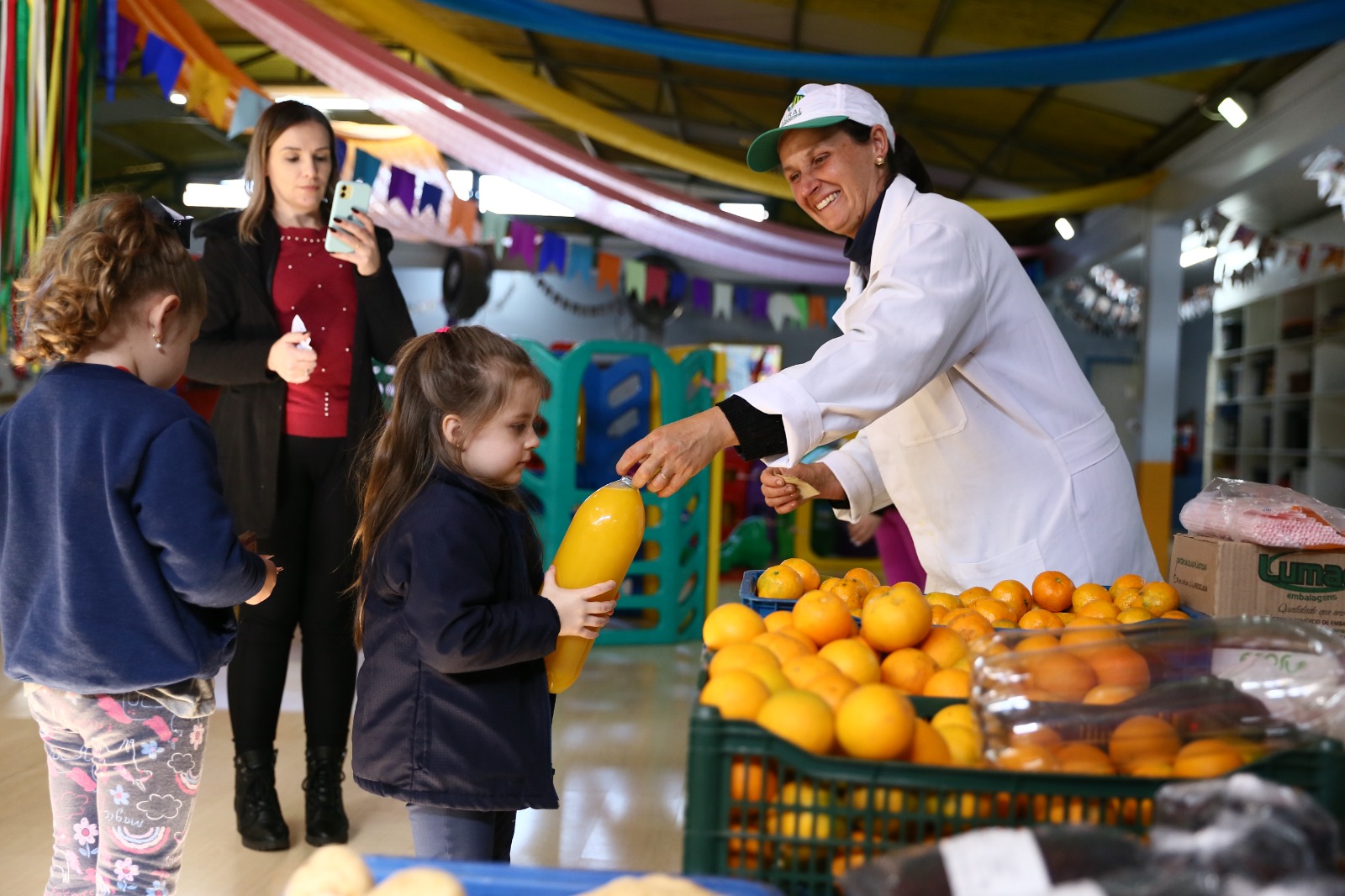 Prefeitura Municipal de Erechim - Agricultura familiar nas Escolas: 40  feiras até o fim do ano