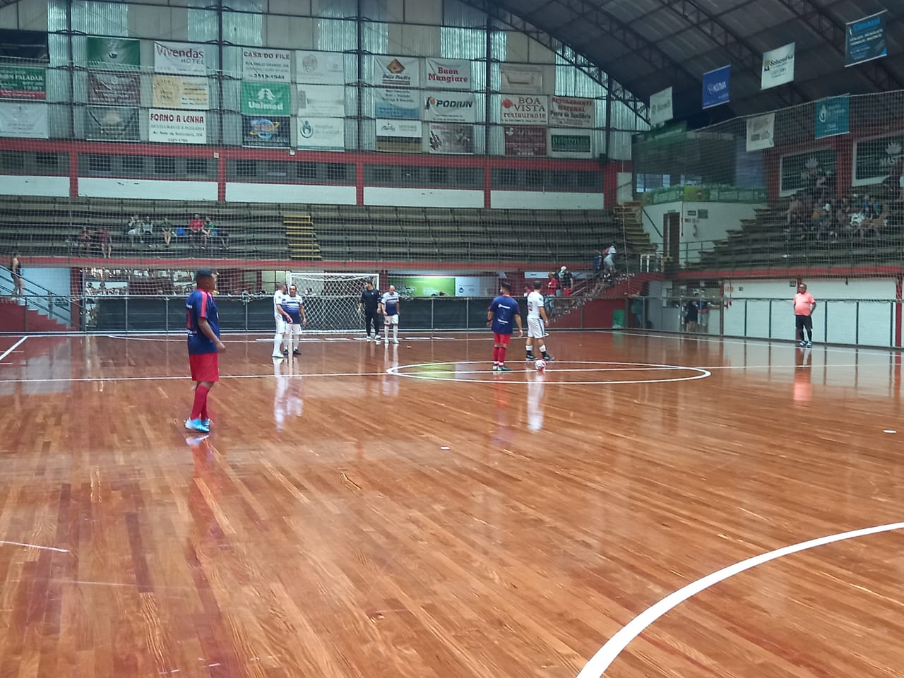  Equipes destaques no futsal em 2021 se enfrentam na Recopa