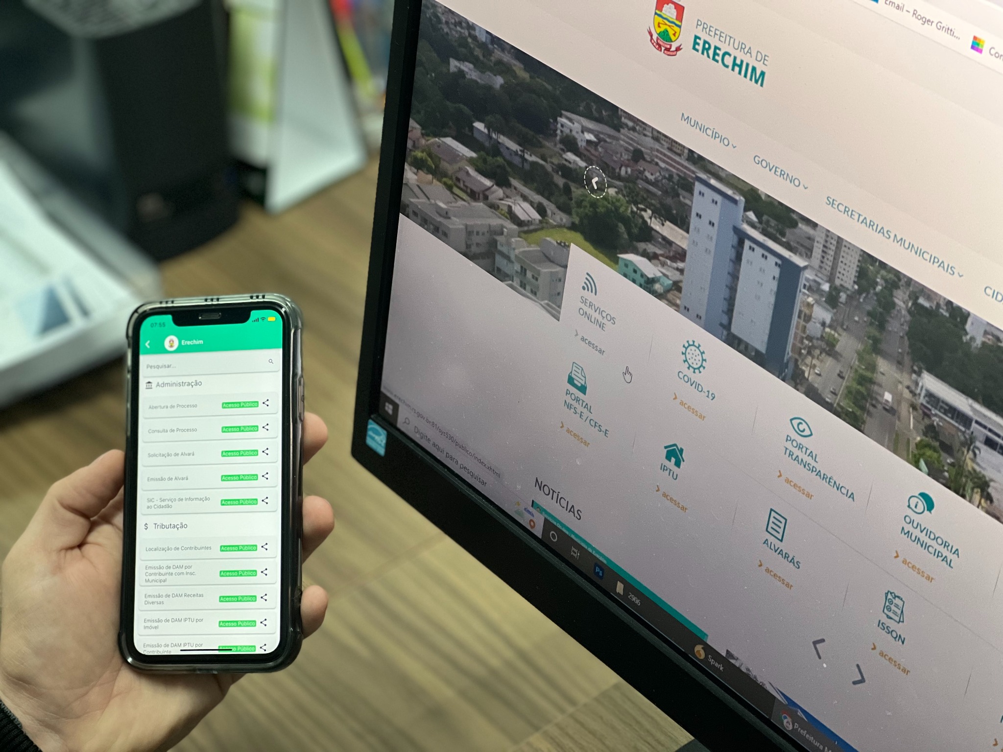  A partir de julho, 52% dos servi?os p?blicos poder?o ser abertos de forma on-line ou via aplicativo em Erechim 
