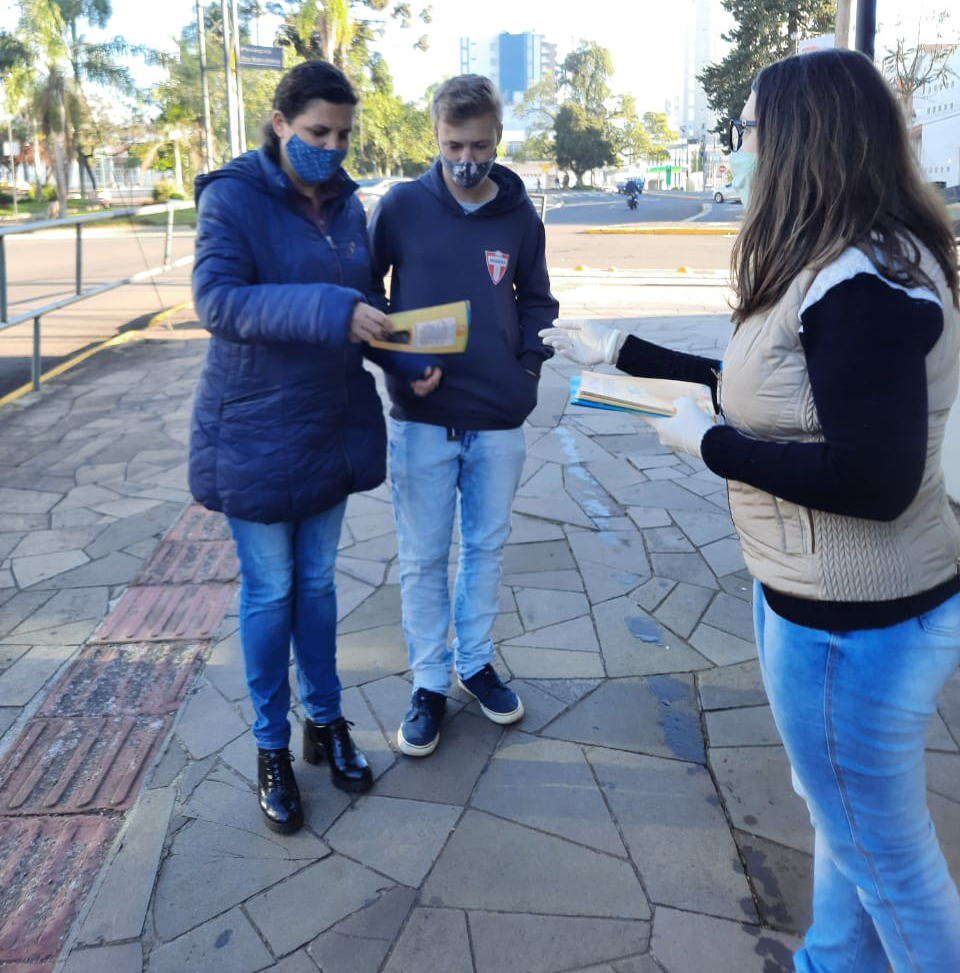  A?es de conscientiza??o marcam o Dia Nacional de Combate ao Abuso e Explora??o Sexual de Crian?as e Adolescentes