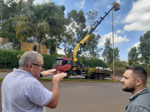 Inicia instalação de lâmpadas de LED nas avenidas centrais de Erechim