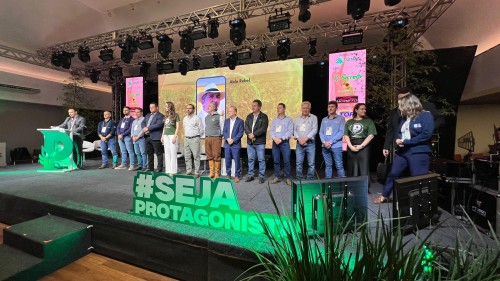 Agro é o farol de desenvolvimento pro Brasil e pro mundo, afirma prefeito Polis na abertura do 1° Protagoniza Agro