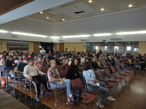 Semana de Forma??o encerra com capacita??o aos Profissionais de Apoio Escolar - Auxiliares de Disciplina