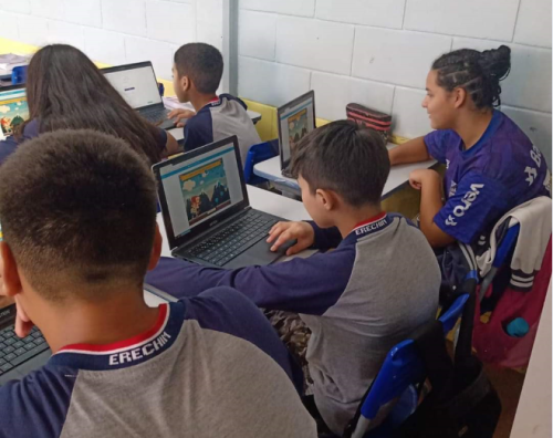 Transforma??o Digital: educa??o municipal se destaca no Brasil no uso de tecnologia