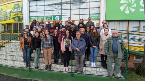 Rede de Unidades de Conserva??o ambiental ? tema de encontro entre especialistas