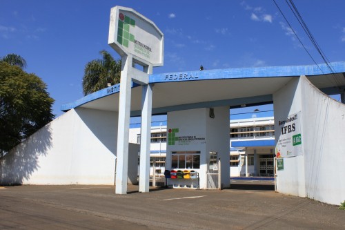 Obras do terminal de ônibus estão indo bem    