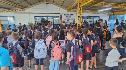 Trabalho conjunto no desenvolvimento da Educação