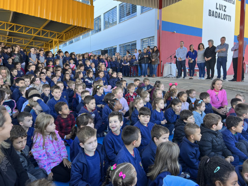Escola Luiz Badalotti celebra 20 anos de atividades voltadas a Comunidade Escolar