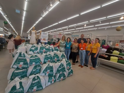 Assistência Social recebe mais de 3 mil quilos de alimentos do Grupo Grazziontin
